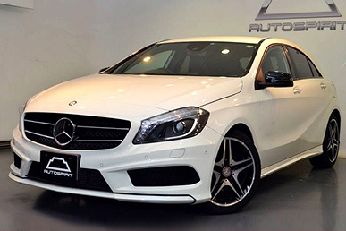 メルセデスベンツ A180